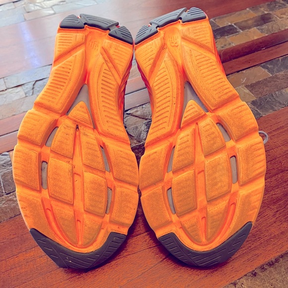 New Balance Women’s Size 9 Speed Ride  690v Running Shoes Blue Orange Pink - Picture 11 of 12